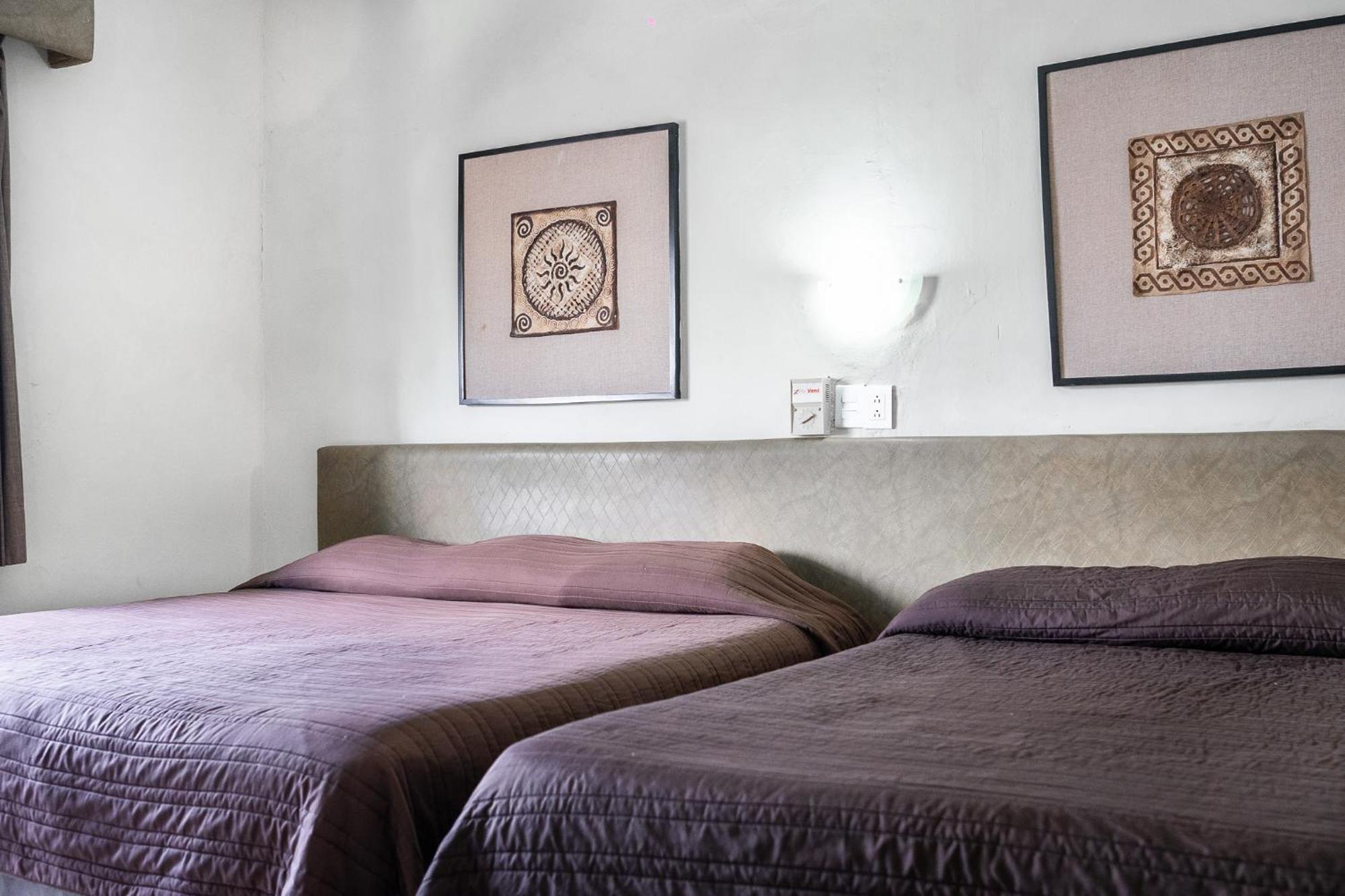 Hotel Maria De La Luz Valladolid  Ngoại thất bức ảnh