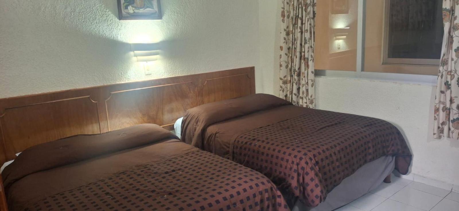Hotel Maria De La Luz Valladolid  Ngoại thất bức ảnh